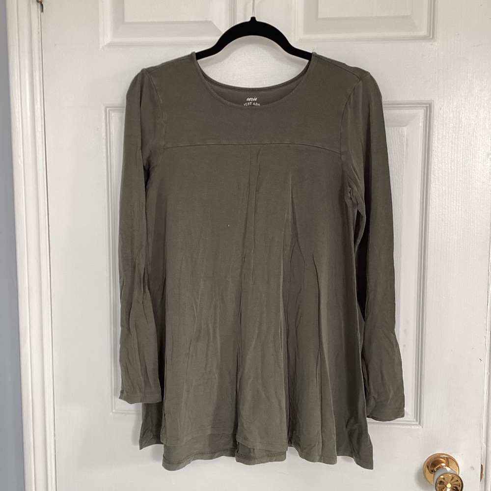 🛍️ 10/💲20🛍️ AERIE “Just add leggings” top